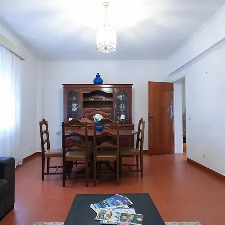 Holidays At Laureano Apartmán *