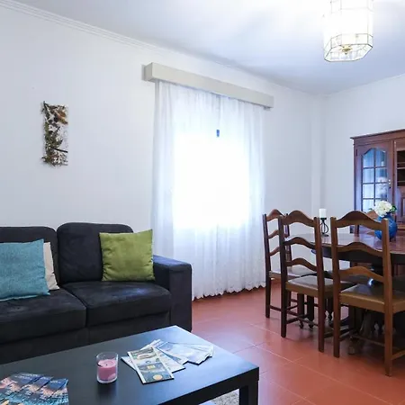 Apartment Holidays At Laureano *
